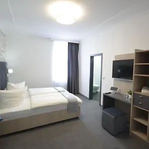 N9 Hotell